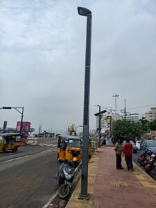 integrated solar pole light with vertical pv module project in India
